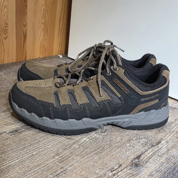 Skechers Sport Men's Outland Thrill Seeker Sneaker Lace Up Walking Shoe Size 9.5 - Picture 2 of 10